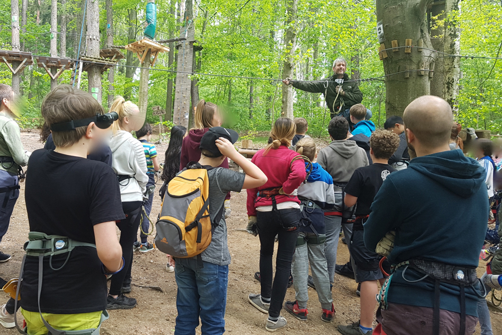 Die Klassenfahrt der 6a und 6b - Falkenhain 2019 Die Klassenfahrt der 6a und 6b - Falkenhain 2019